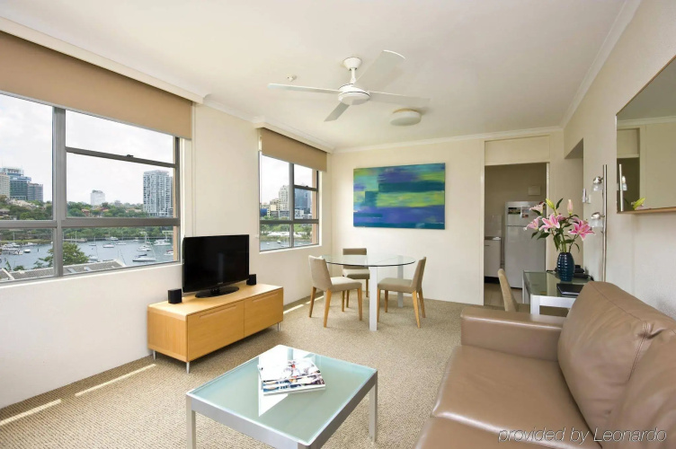 Sydney Harbourside Apartment