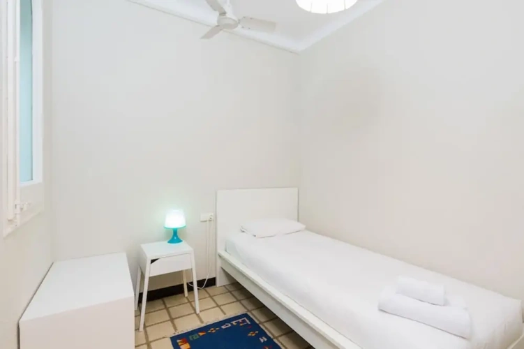 3 Bedrooms Apartment