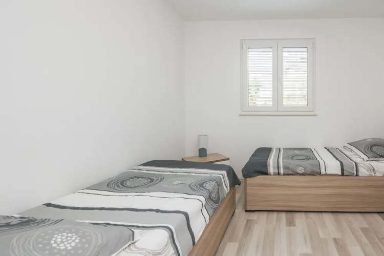 Apartments Loncar