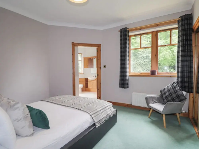Rossie Lodge