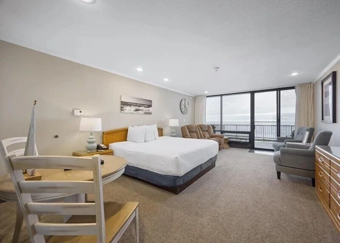 Deluxe Studio with balcony