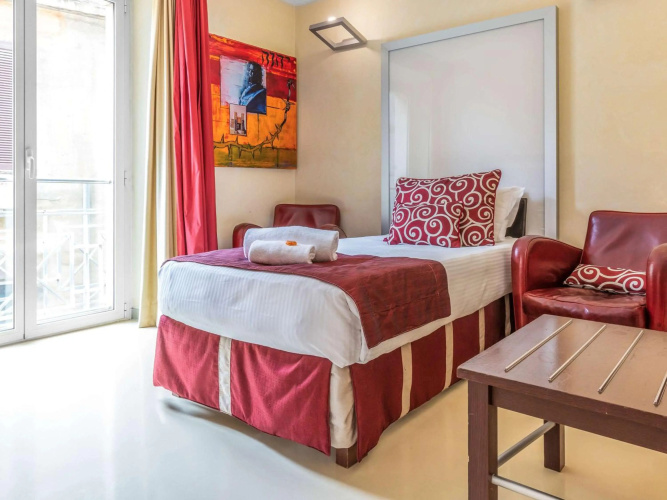 La Griffe Hotel