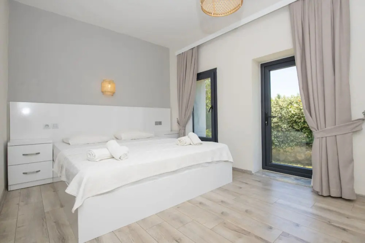 Eroglu Villas