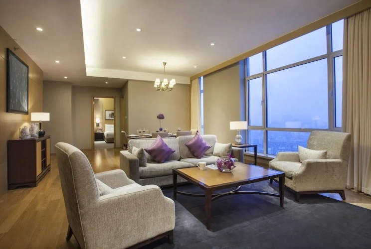 2 Bedrooms Executive Apartment