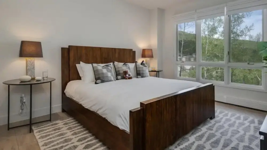 Beaver_creek_chalet_brio