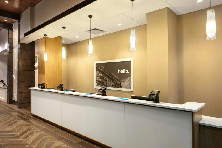 Hampton Inn & Suites Teaneck Glenpointe, NJ photo 15