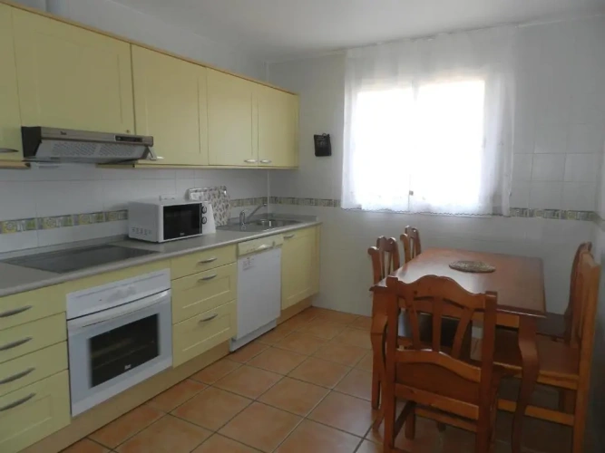 3 Bedrooms Villa