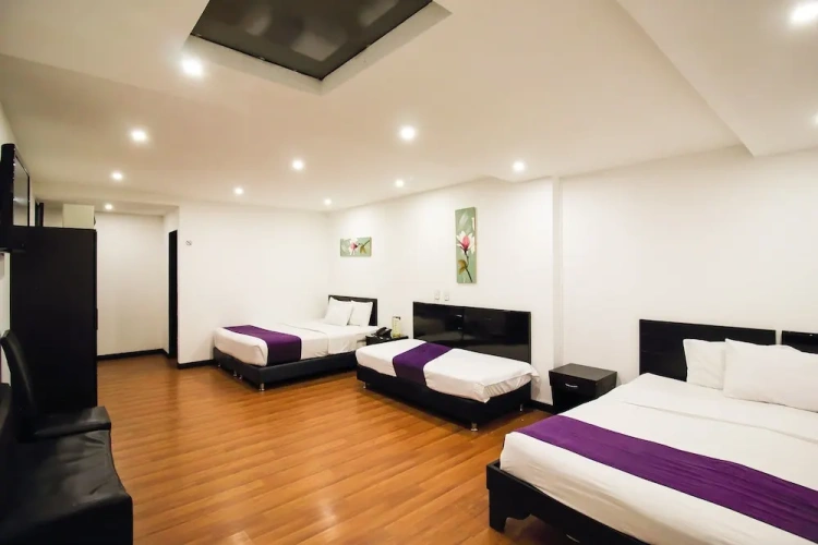 Standard Quadruple room