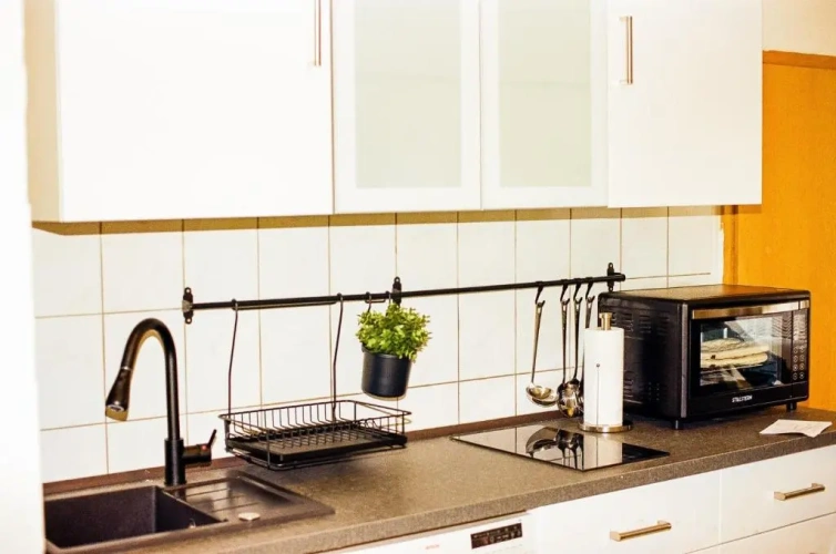 3 Bedrooms Apartment