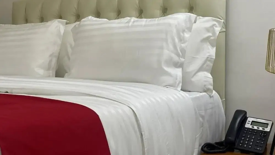 Saint James Marguerita Hotel Douala