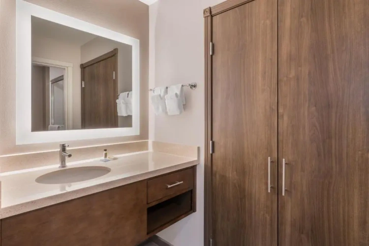 1 Bedroom Twin Suite