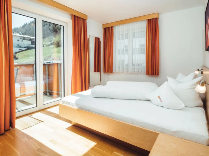 Apartment Ladis Fiss 41215
