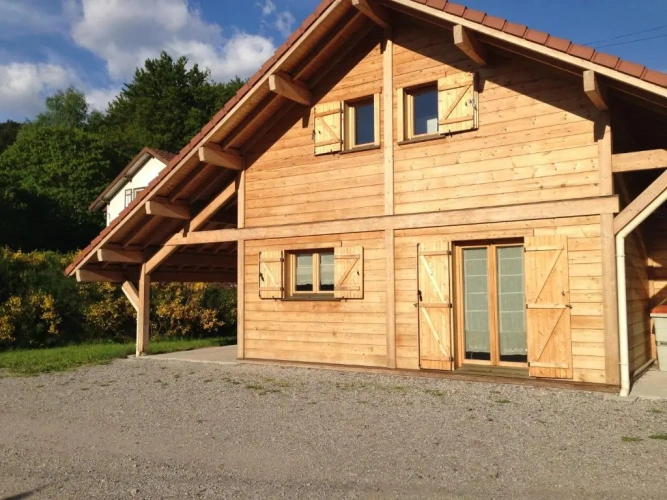 3 Bedrooms Chalet