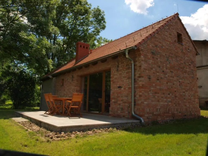 Lake House