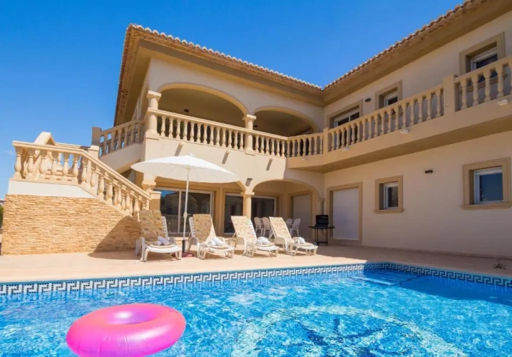 Villa