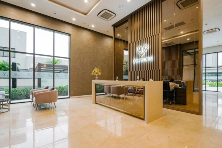 Friendly House QMP - D'Capitale