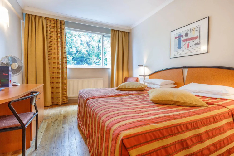 La Reserve Hotel