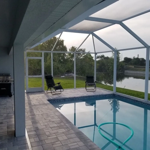 4 Bedrooms Cottage