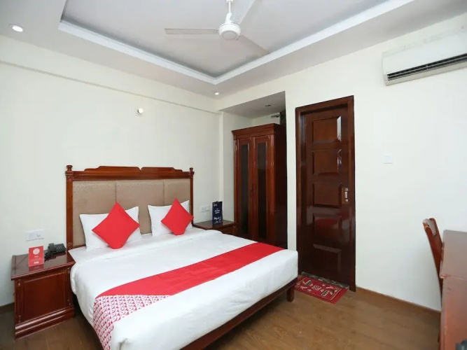 Hotel kenil star