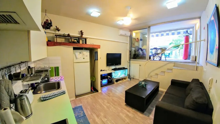 Trumpeldor 5 Beach Apartments