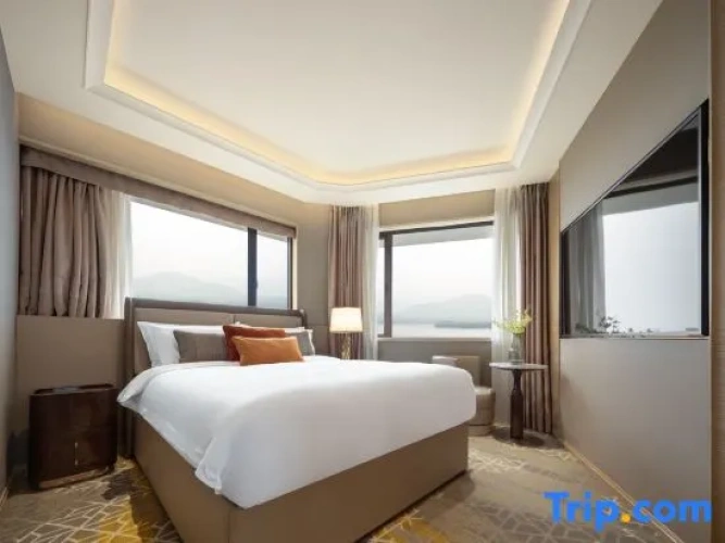 2 Bedrooms Executive Suite