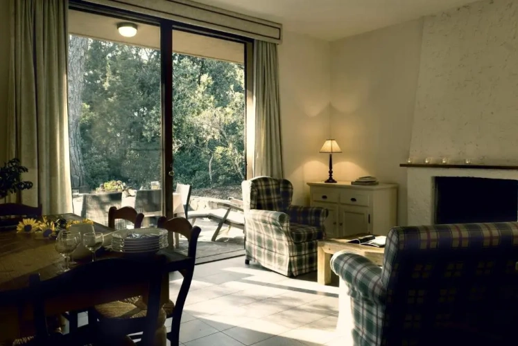 3 Bedrooms Villa