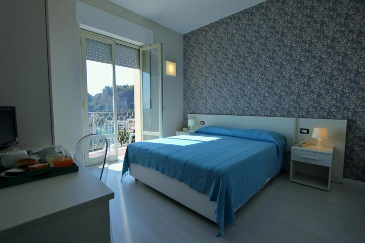 Baia Azzurra Hotel