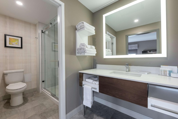 Double Suite