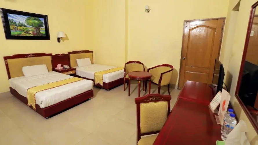 Standard Twin room