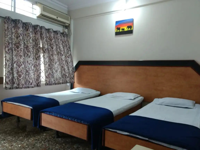 Hotel Ashray Residency