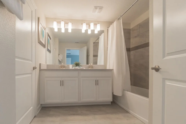 8921SID - The Retreat at ChampionsGate