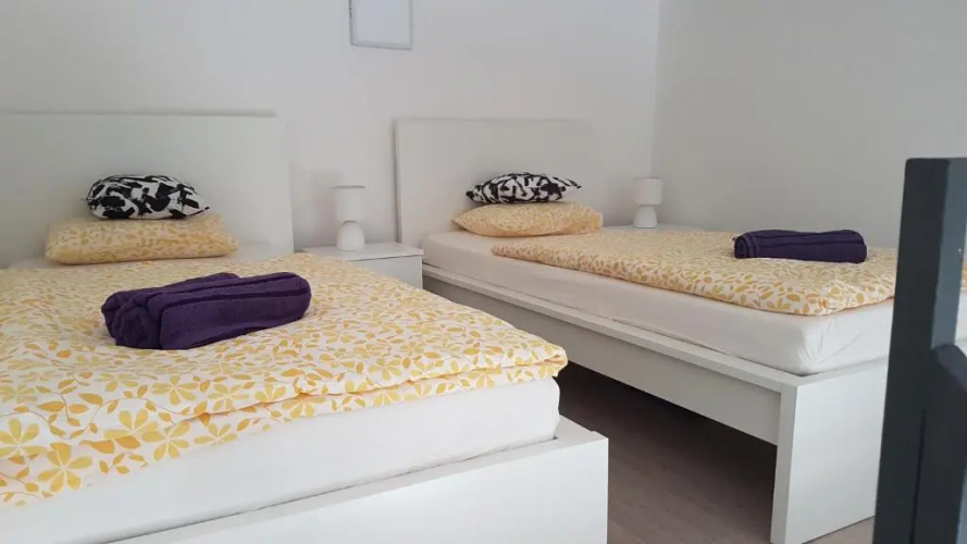 Apartment F6