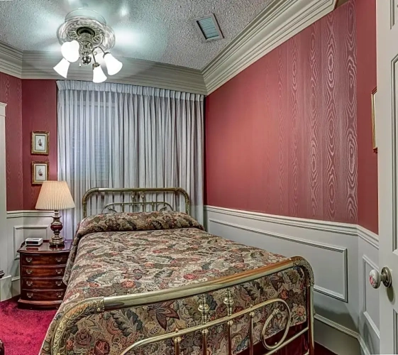 2 Bedrooms Executive Suite
