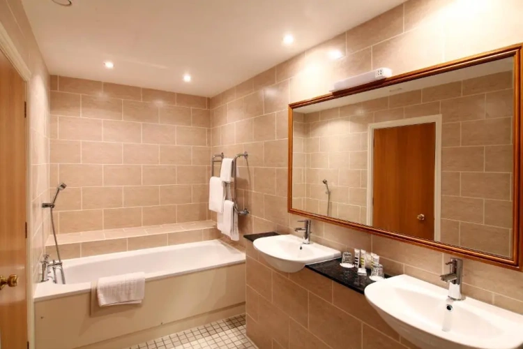 Superior Twin Suite