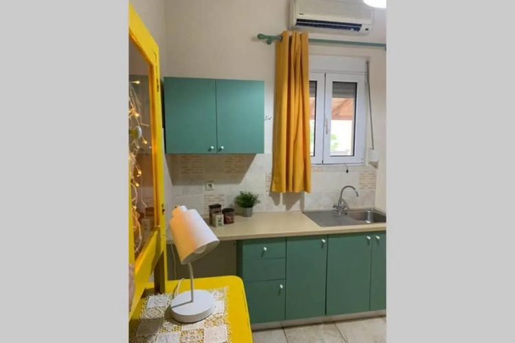 Lemon City Apartment