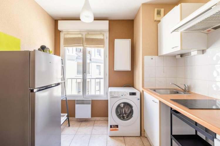 1 Bedroom Apartment