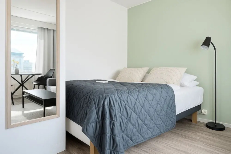 TH City Suite 1