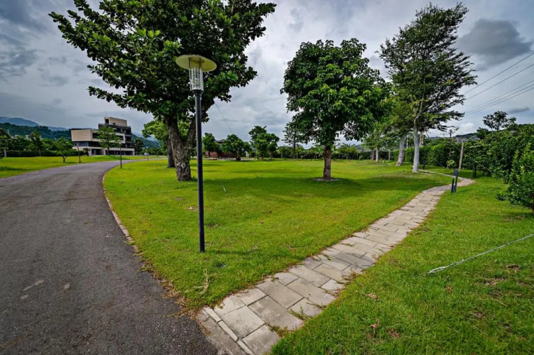 岩湾潭行馆外景图