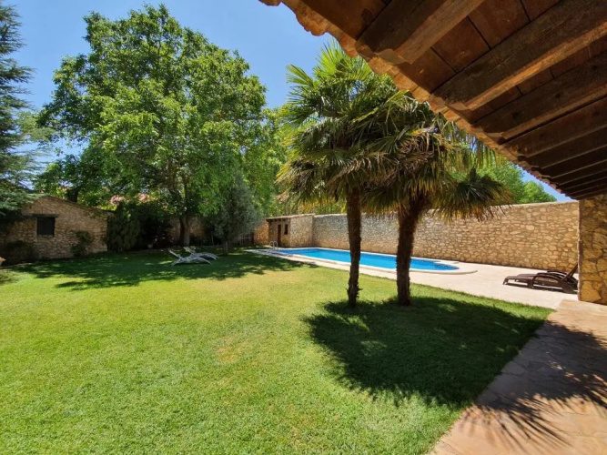 Tierras De Moya