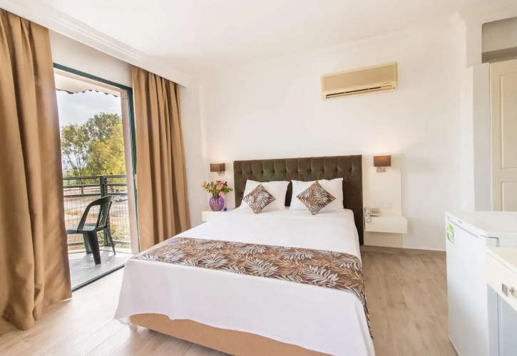 Bahar Hotel (+12 Adult )