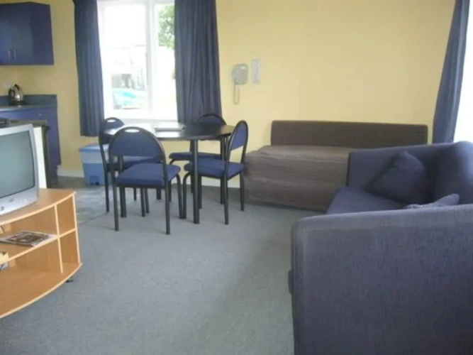 1 Bedroom Economy Apartment