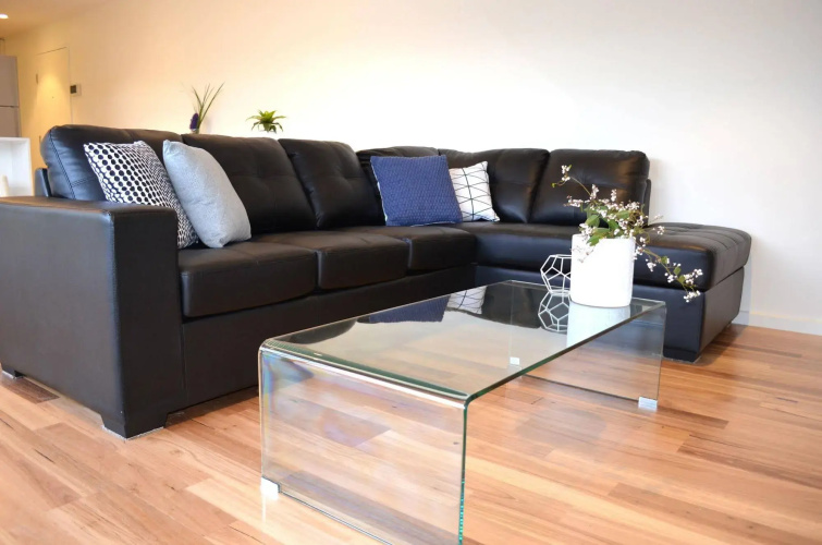 Kangaroo Bay Apartments