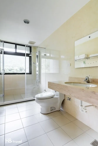 Standard Quadruple room with balcony and with mountain view