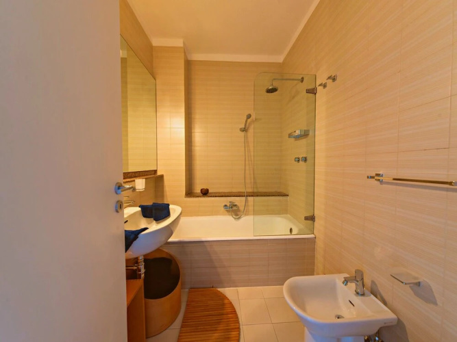 Seadise Luxury Apartment
