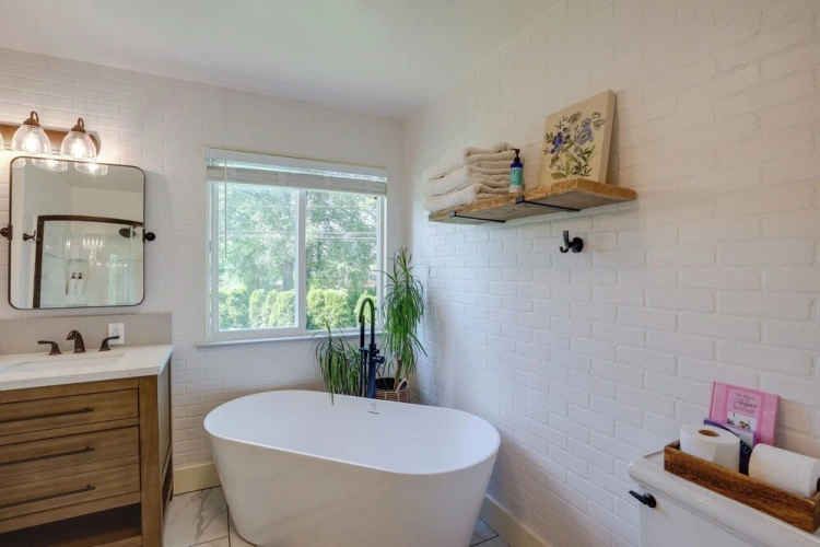 3 Bedrooms Cottage