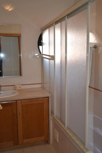 2 Bedrooms Apartment with balcony