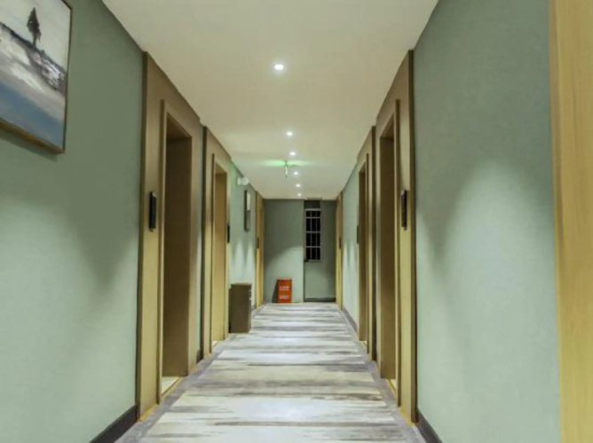 Baojing Mijia Youpin Hotel