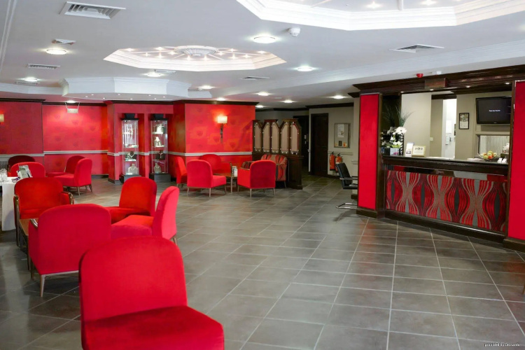 Brook Hotel