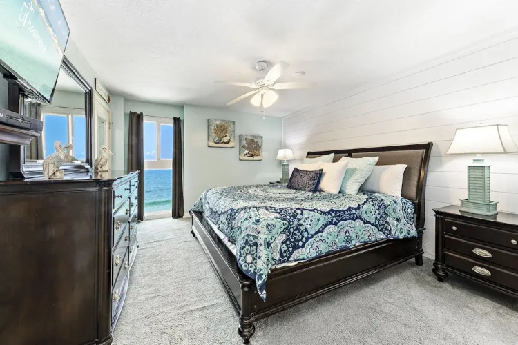 Edgewater West 63