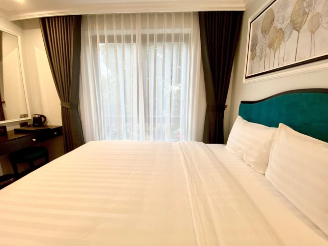 Hồng Vận Hotel